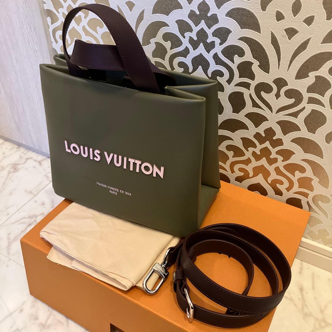 大人気❣️新作ルイヴィトンショッパートートMINI❣️自宅保管新品❣️カーキ