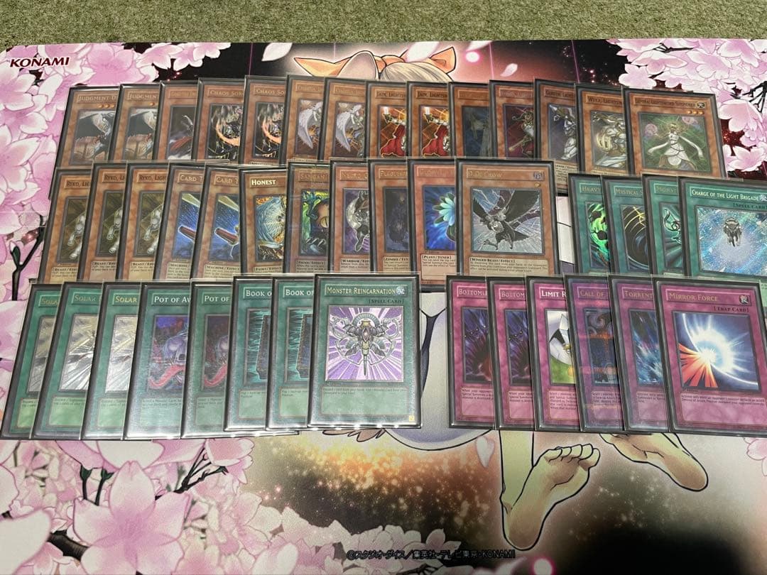 ライトロード　カオスソーサラー　tuスターダスト 英語　ホロ　ルミナスcp