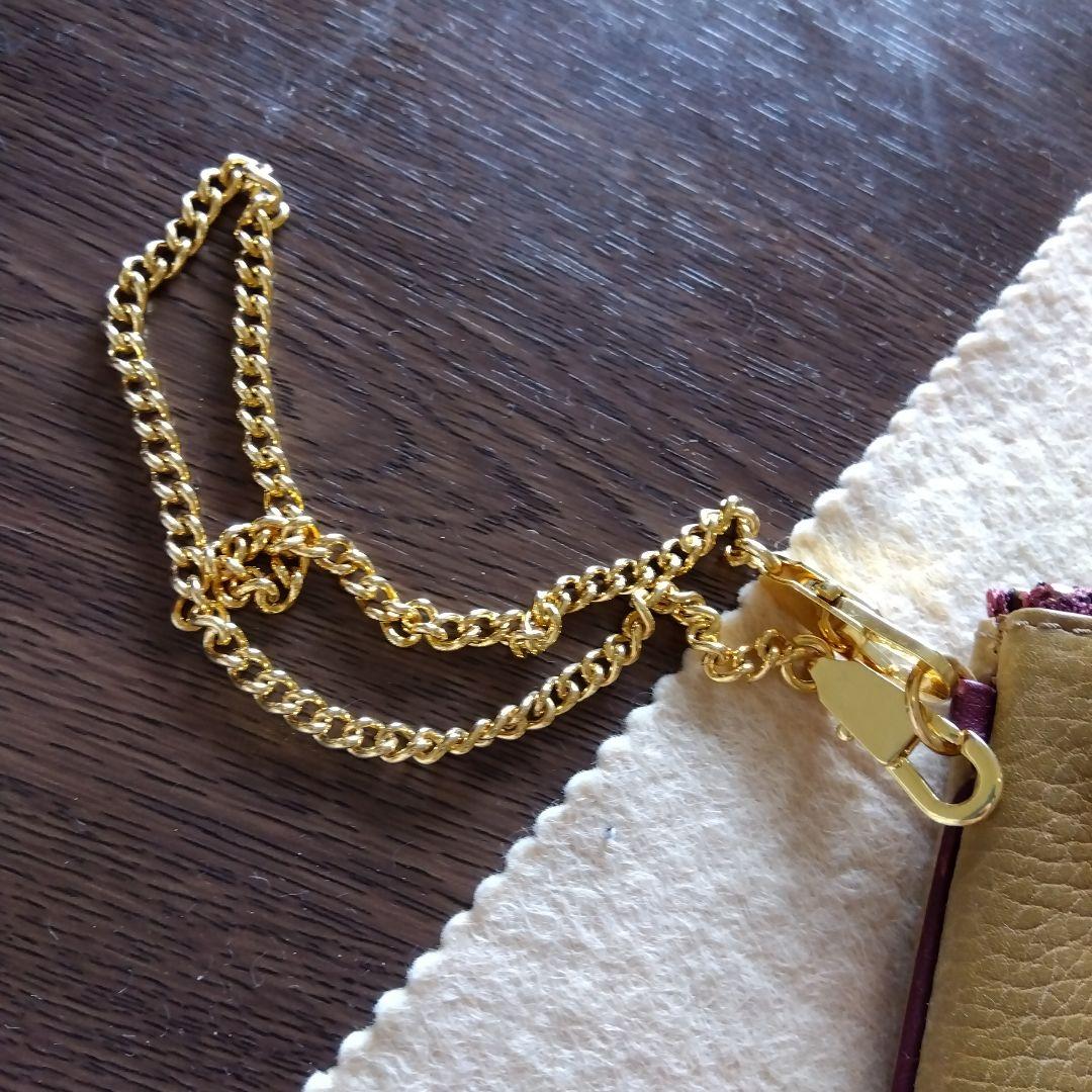 Cartier カルティエ　レザー ポーチ　未使用品　ギャランティカード付き