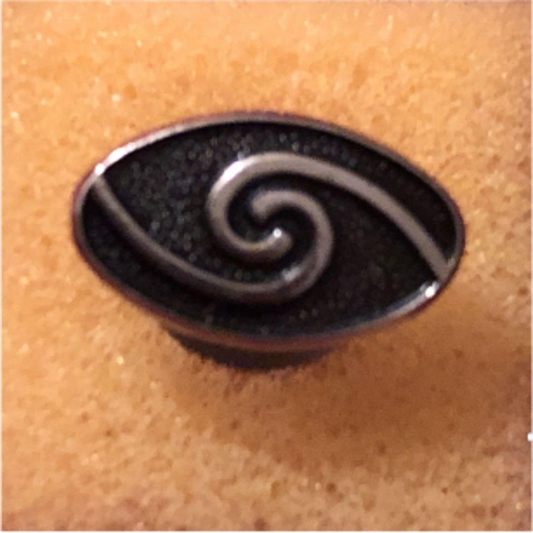 バッチ 全生連 創立40周年記念銀胸章バッチ 日本赤十字社