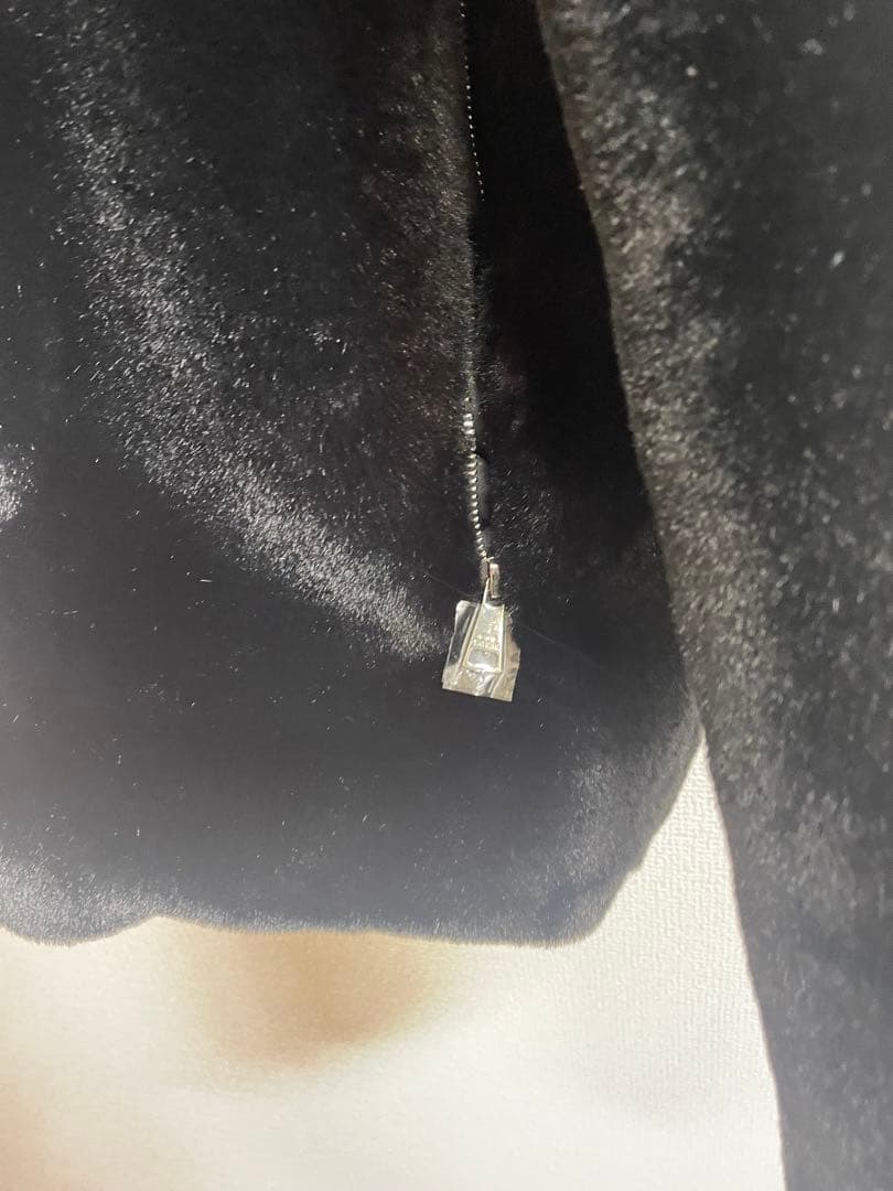 新品未使用TATRAS BOMOSフード付き