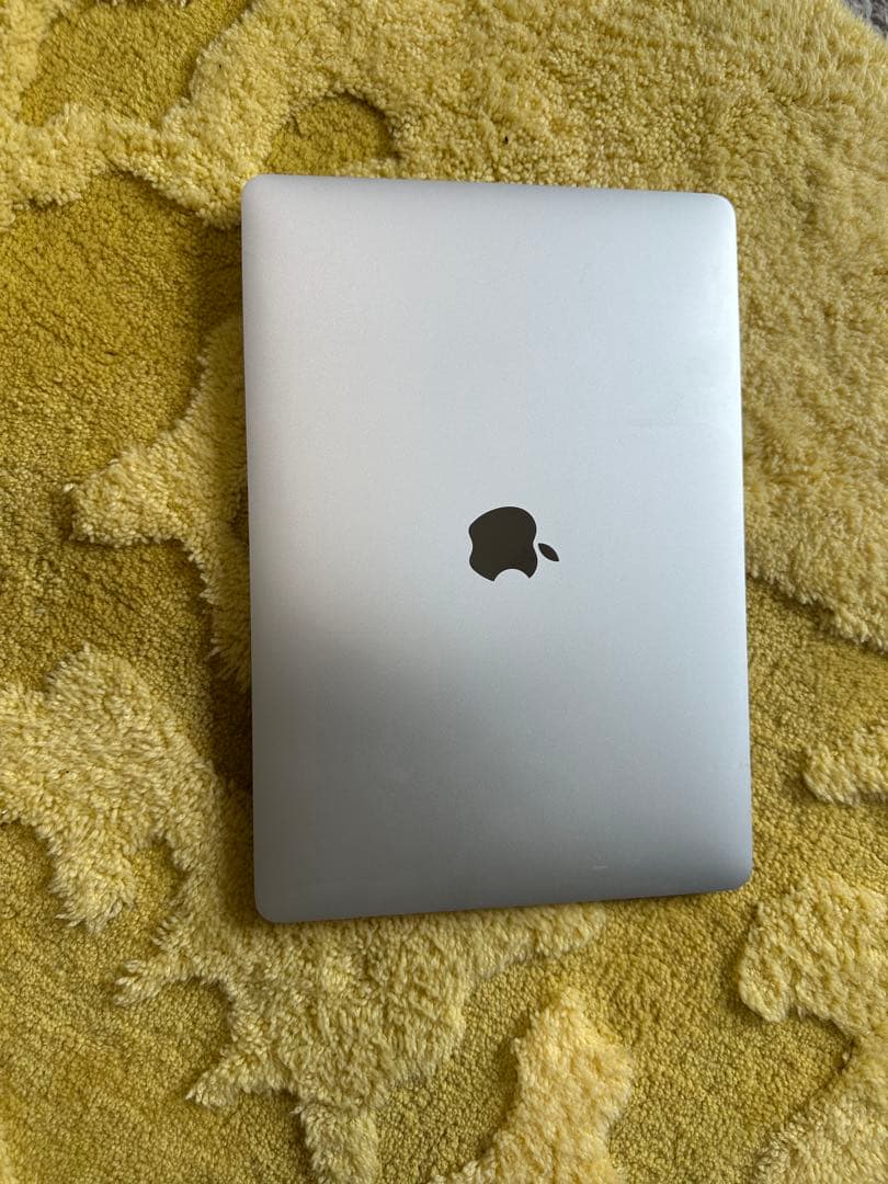 Apple MacBook Air 2020 8GB ストレージ512GB