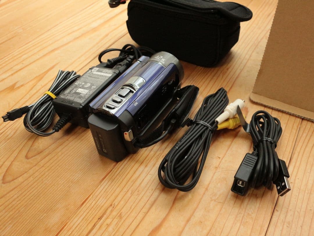 ビデオカメラ本体 sony Handycam HDR-CX180