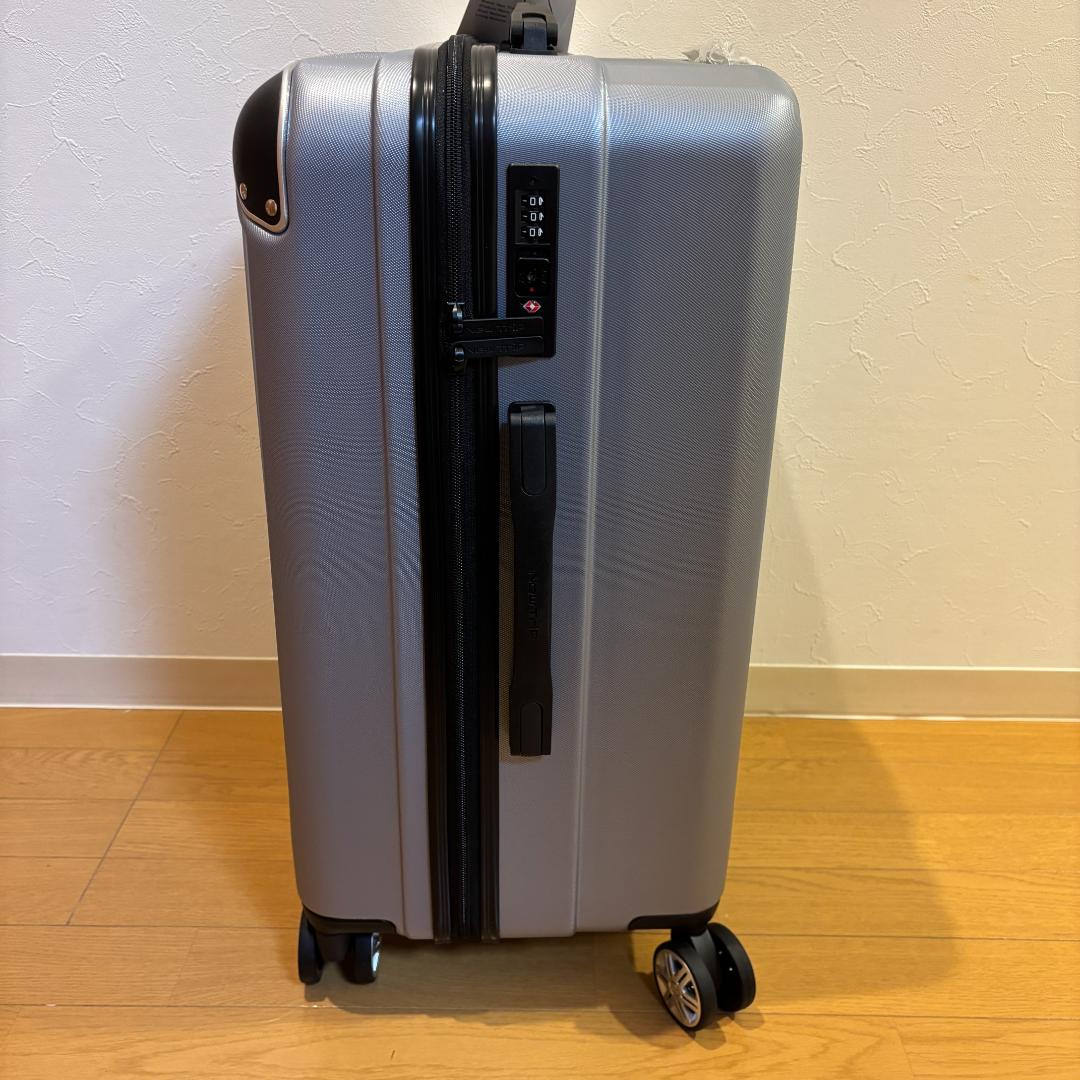 新品半額 日本ブランド スーツ キャリーケース Mサイズ 68L シルバーグレー