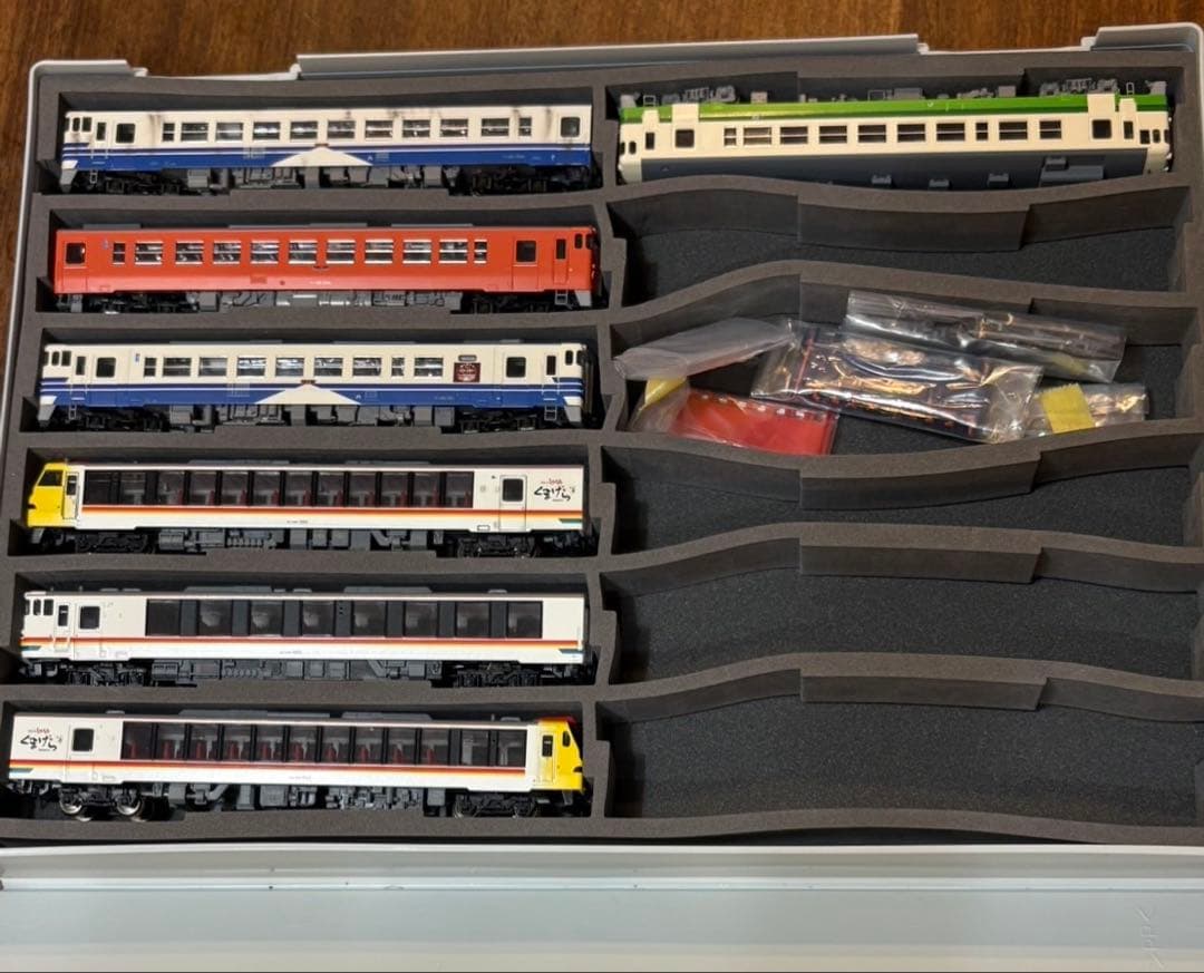 最終価格　値下げ依頼受付不可　TOMIXキハ40 キハ48 五能線くまげら只見線