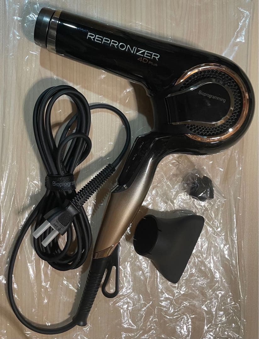 公式サイトにて有料メンテナンス済み レプロナイザー4DPlus