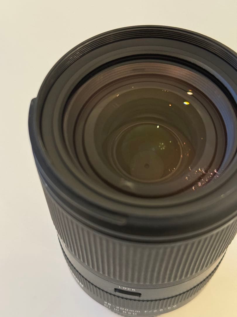 Tamron 28-200mm F/2.8-5.6 Di III RXD ソニー