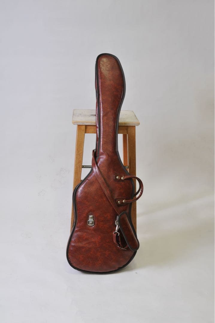 エレキベース サンバースト レスポールスタイル