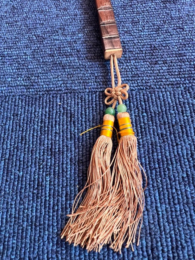 1046  中国美術 唐木造 白檀透彫刻 翡翠 軍配型硯屏 団扇　唐物　時代物