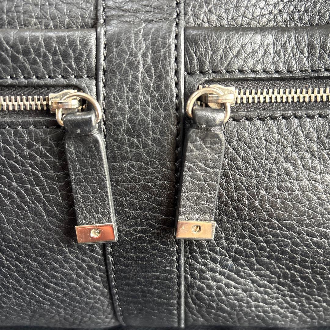 美品TOD'S レディースショルダーバッグ　ワンショルダーバッグ