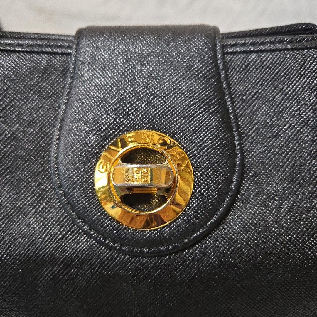 GIVENCHY ブラック ハンドバッグ