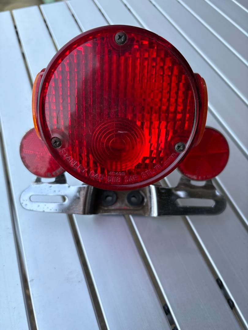 ヤマハ　YAMAHA ＴＸ５００/テールランプ