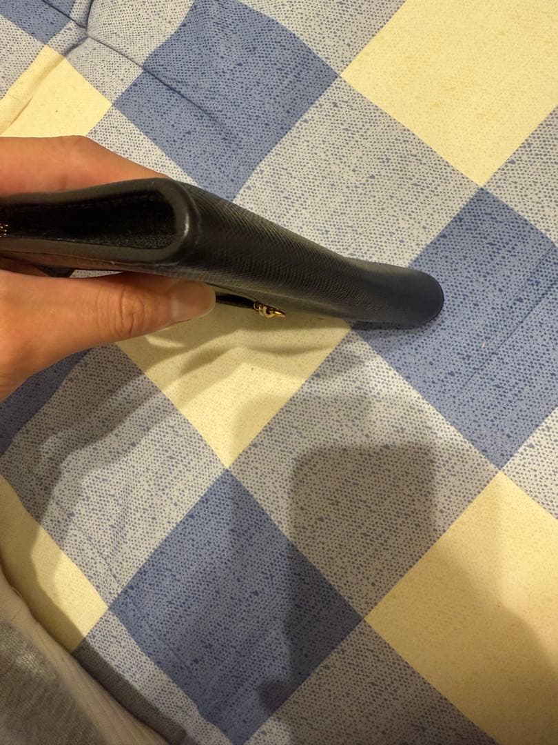 PRADA マルチケース