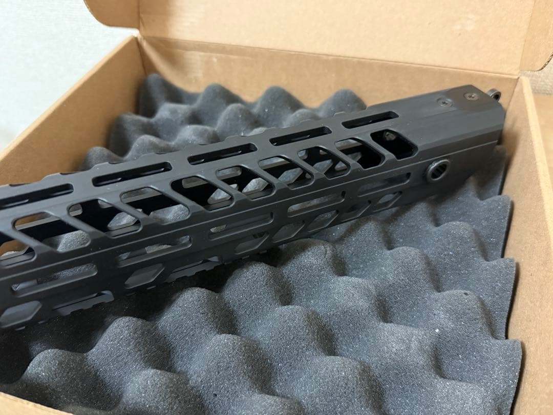 新品未使用 SIG SAUER MCX VIRTUS ハンドガード 実物