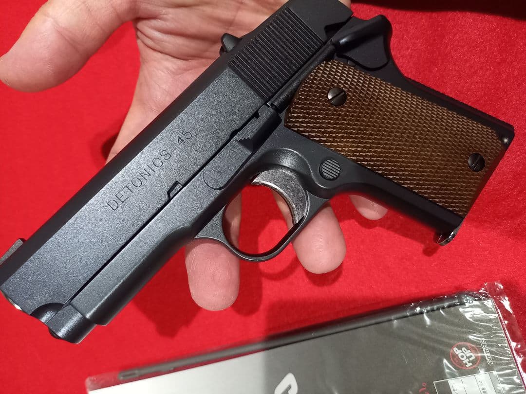 オリジナルペイント　東京マルイ　デトニクス　45