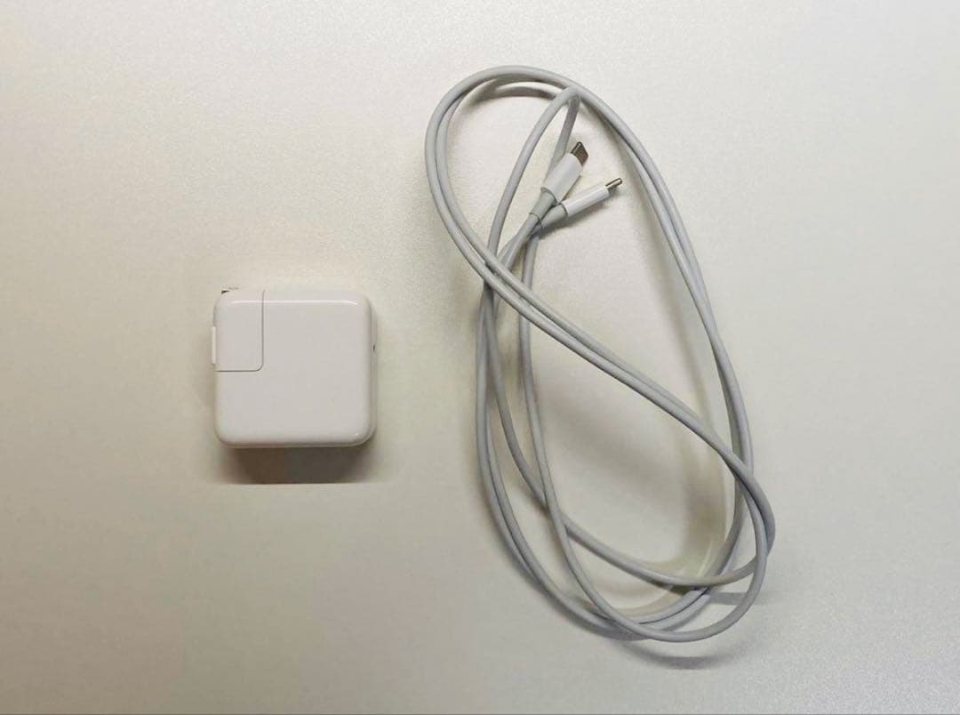 Apple MacBook Air 13インチ 2020年モデル