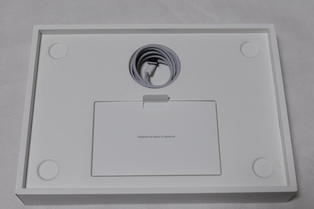 US配列 Apple MacBook Air M2 10コアGPU 512GB