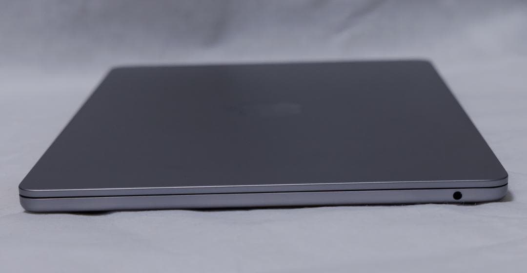 US配列 Apple MacBook Air M2 10コアGPU 512GB