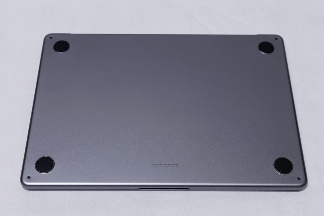 US配列 Apple MacBook Air M2 10コアGPU 512GB