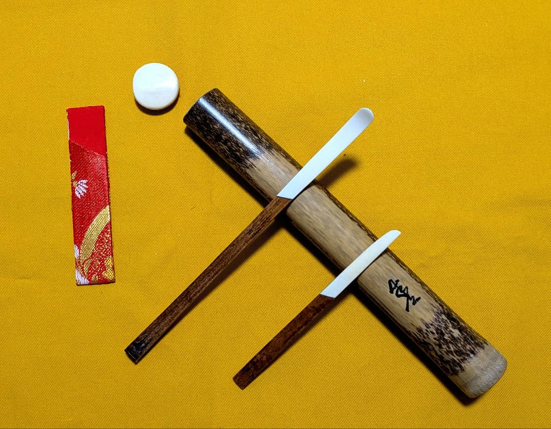 【閉店売り尽し】本煤竹挟継茶杓と菓子切の２点セット