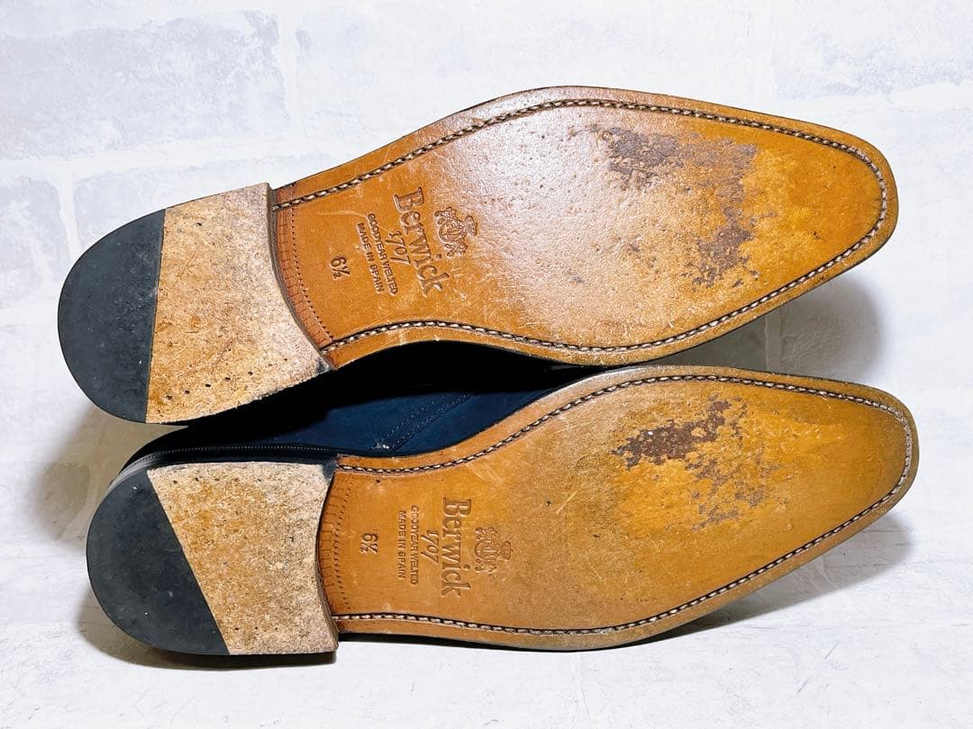 スペイン製【極美品】Berwick 高級 スエードチャッカブーツ 紺 UK6.5