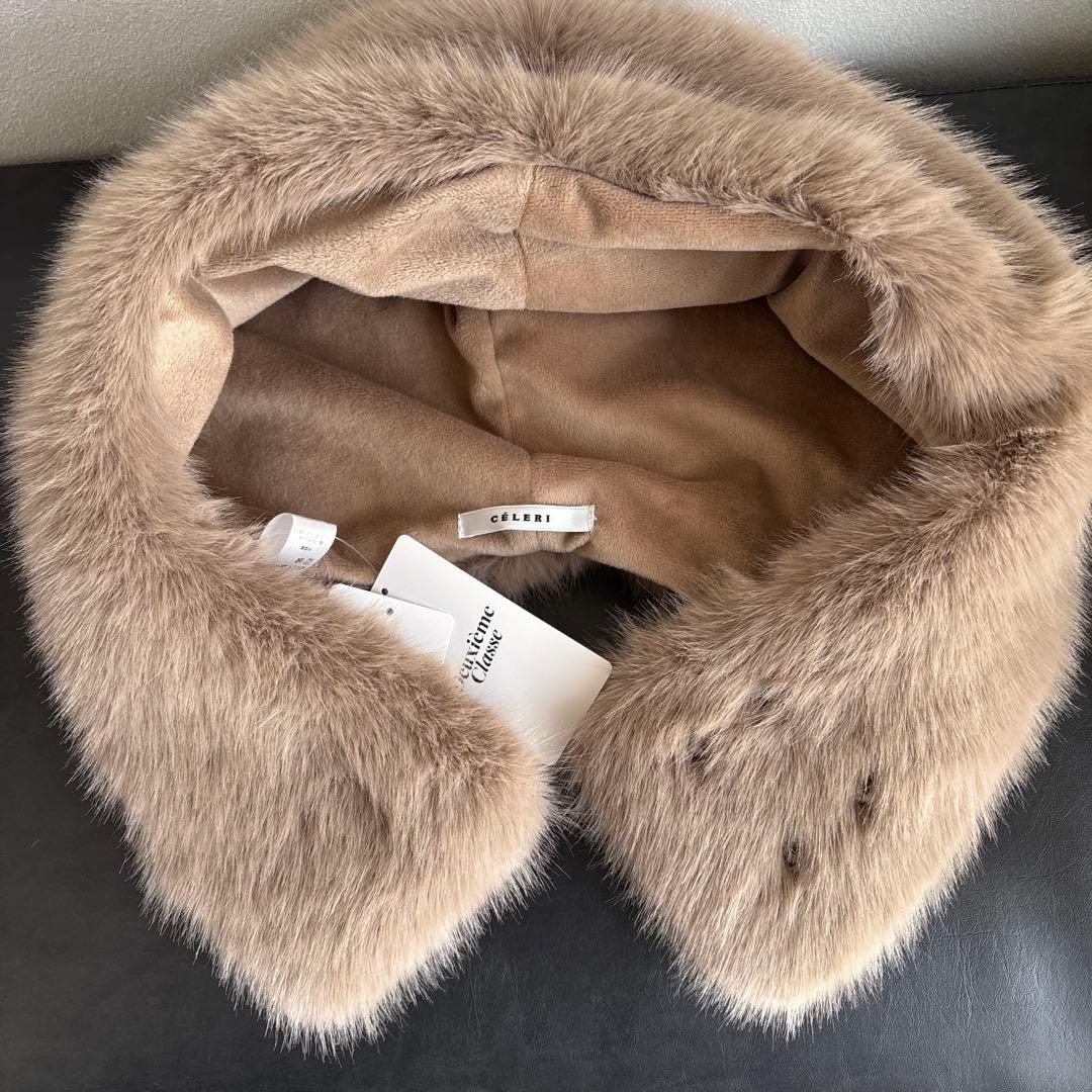 未使用⭐︎DEUXIEME CLASSE ファーフードマフラー