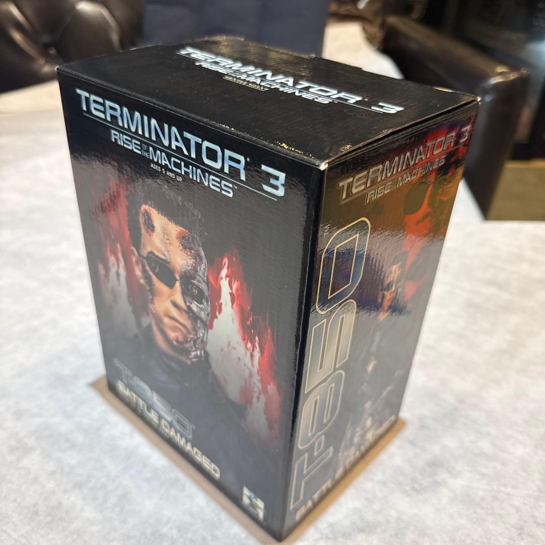 ジェントルジャイアント　ターミネーター3 T-850バトルダメージ フィギュア