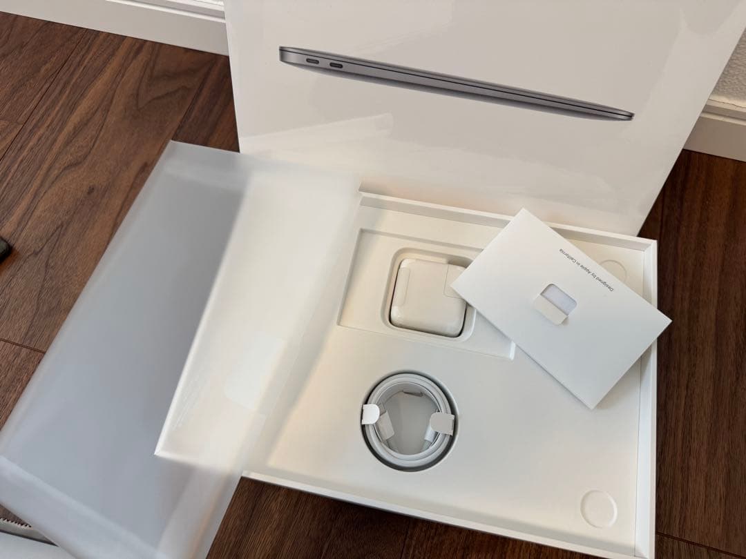 MacBook Air Retina 13インチ 2018 US配列 オマケあり