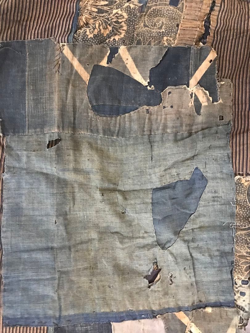 襤褸　時代　146×162 cm