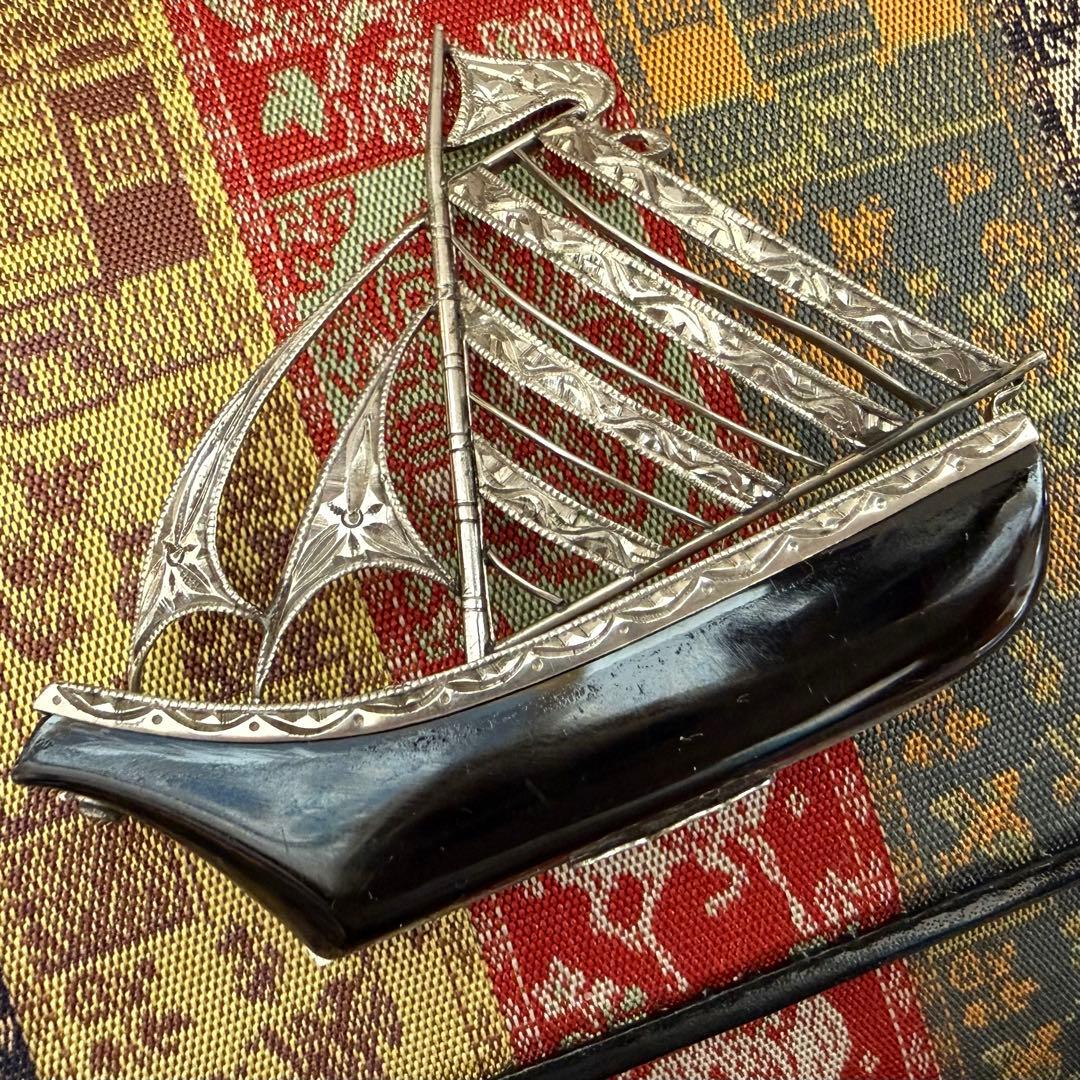 アンティーク帯留　帆船　綺麗な彫り　大正ロマン