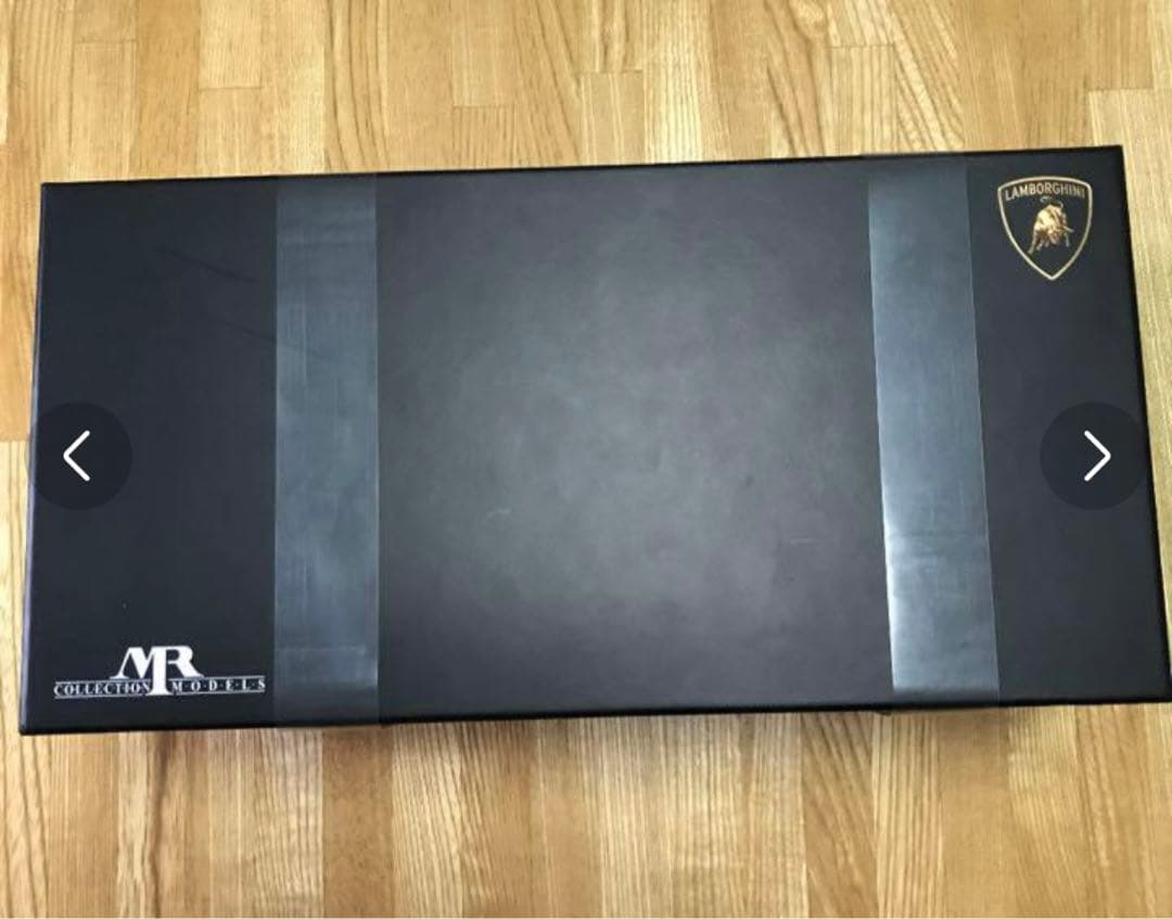 MRコレクション　1/18 ランボルギーニ　アヴェンタドール　ボーイング