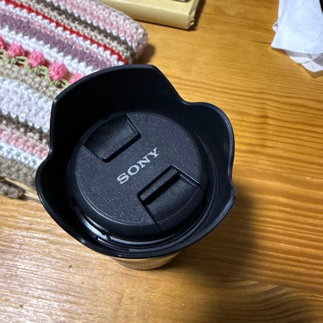SONY E 35mm F1.8 OSS レンズ　ソニー