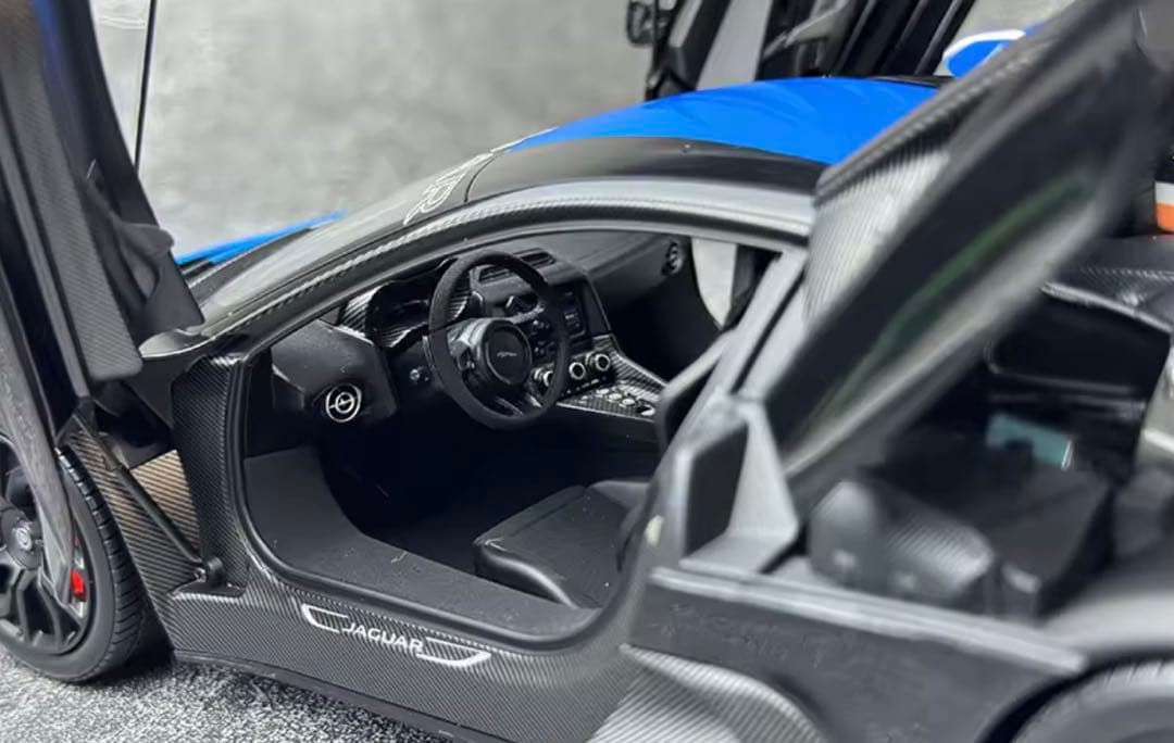 自動車 Jaguar Diecast 1/18 CX75 Sports car