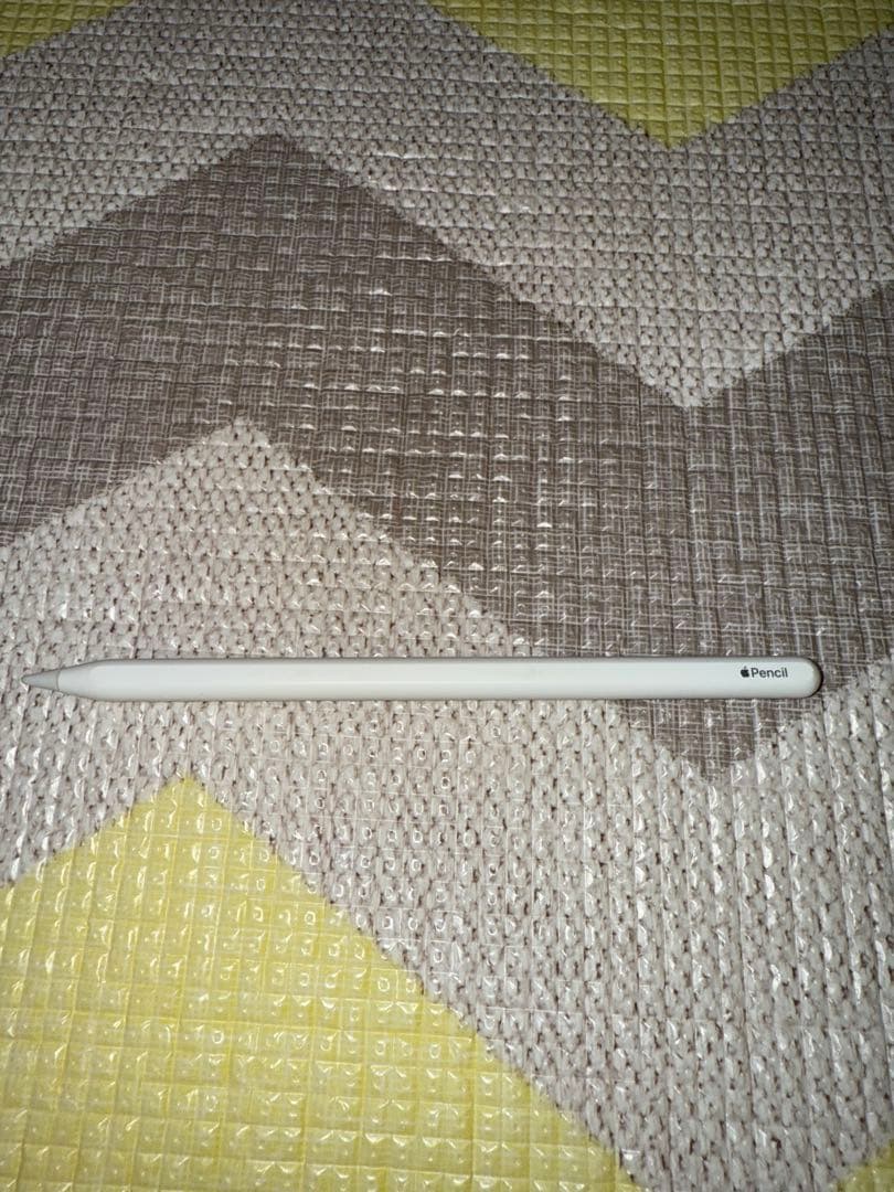 iPad Pro 11インチ第4世代シルバー128GB Wi-Fiモデル