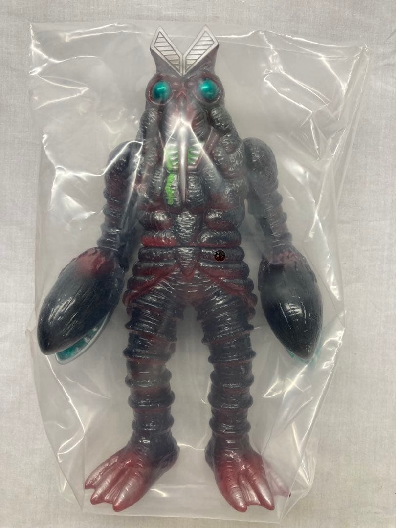 フューチャーモデル 楳図かずお版 ウルトラマン ／ バルタン星人 ソフビ