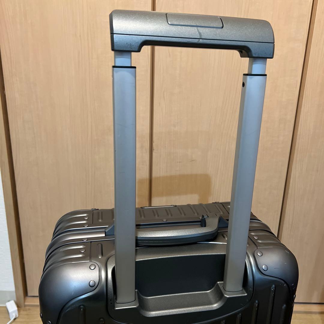 Rimowa - オリジナル スーツケースアルミキャリーケース グレー