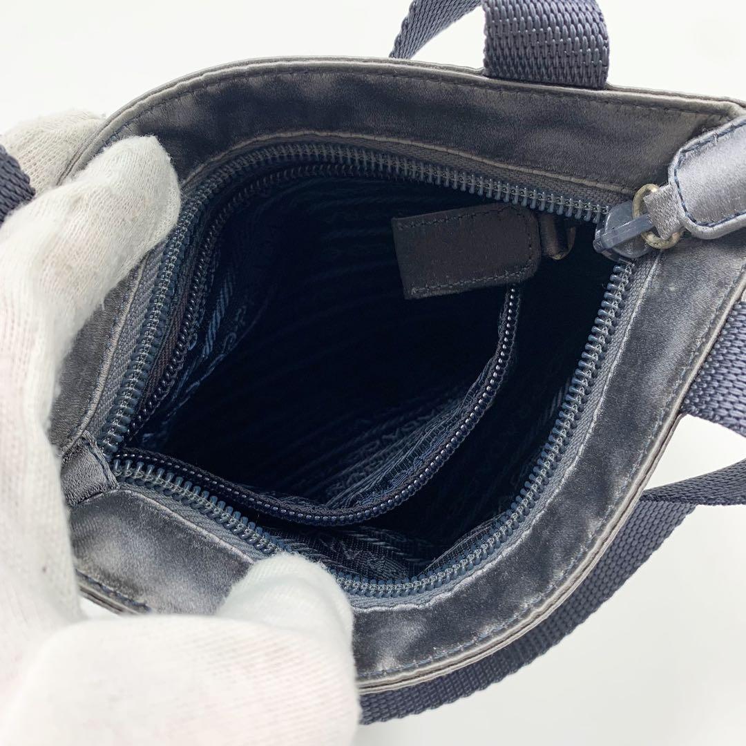 【✨極美品✨】プラダ ミニハンドバッグ 三角ロゴ ナイロン メタリックブルー