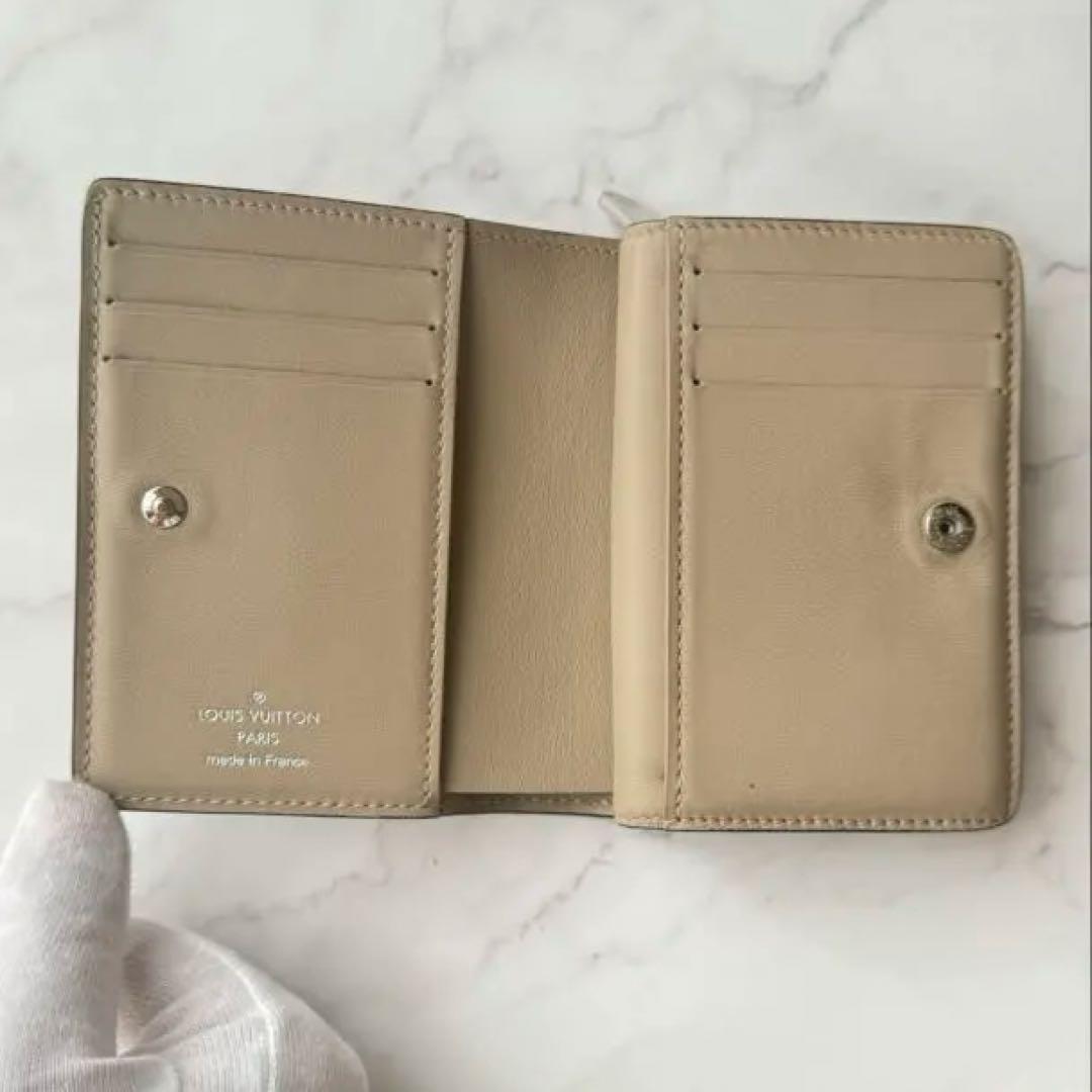 LOUIS VUITTON ポルトフォイユ・クレア ガレ モノグラムマヒナ　財布