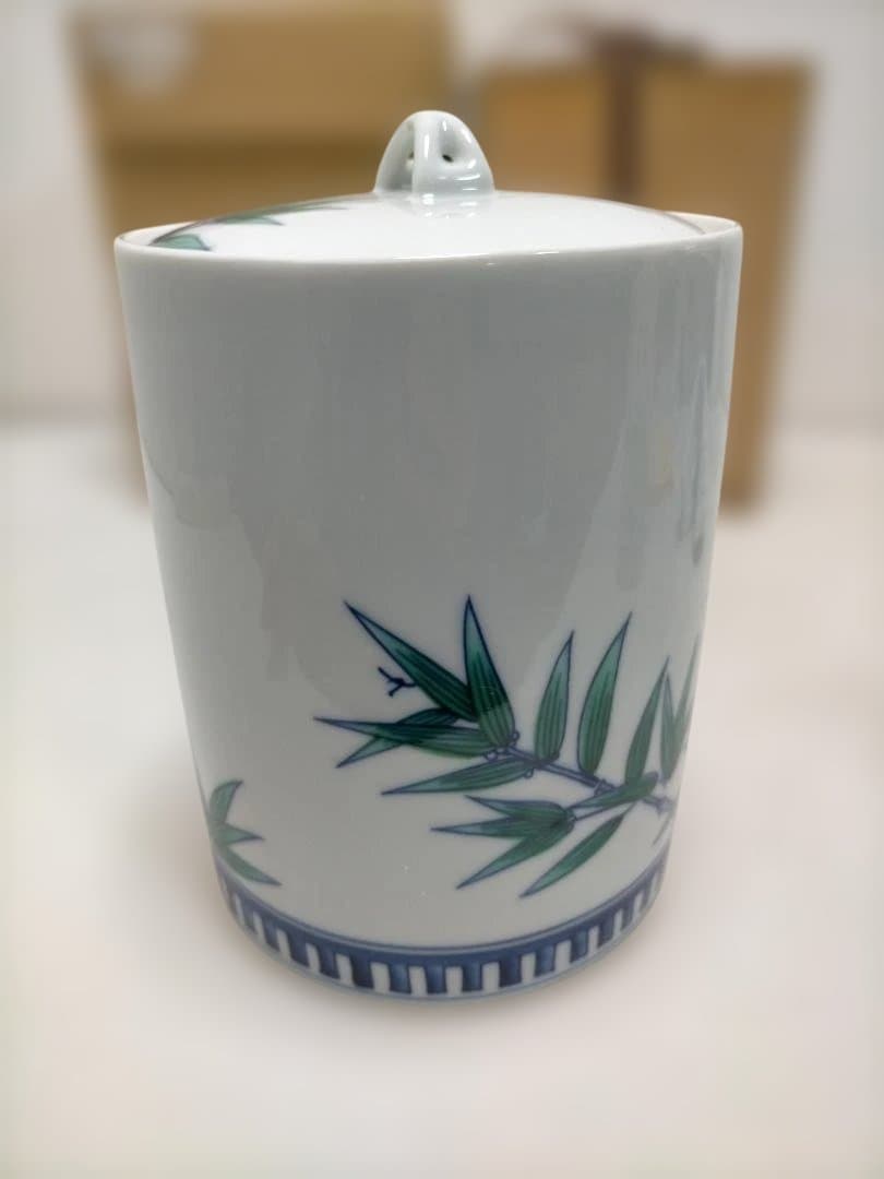 【送料無料】陶器製 骨壺 未使用品 蓋付き 和柄 共箱あり 251225-10T