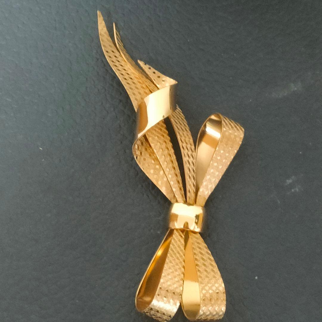 クリスチャンディオール　リボンモチーフ　ブローチ　特大　11cm