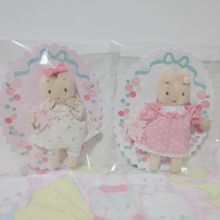 サンリオ　マロンクリーム　プチマロン　ブローチ　マスコット　セット