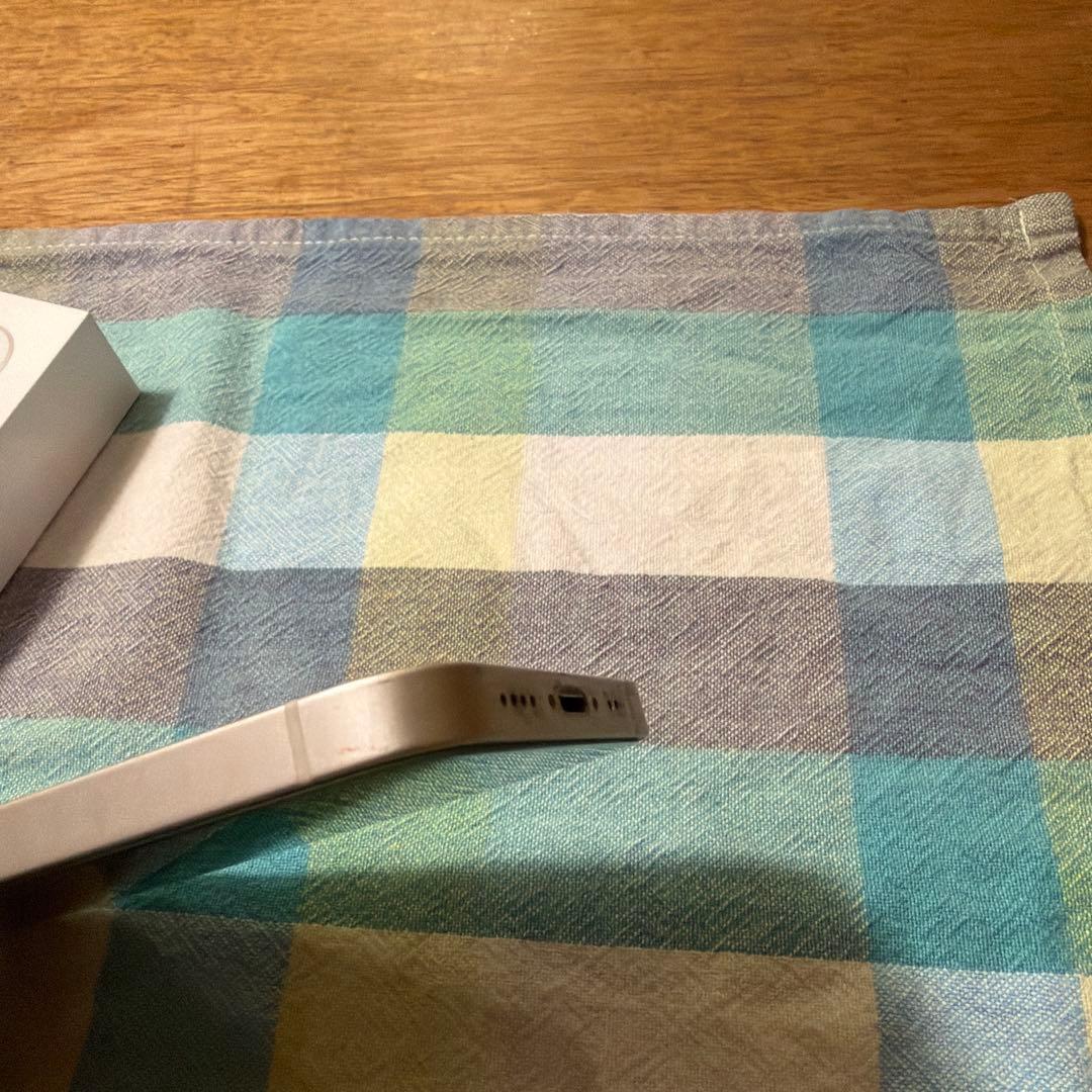 iPhone13 mini 128G 白　SIMフリー　バッテリー76%