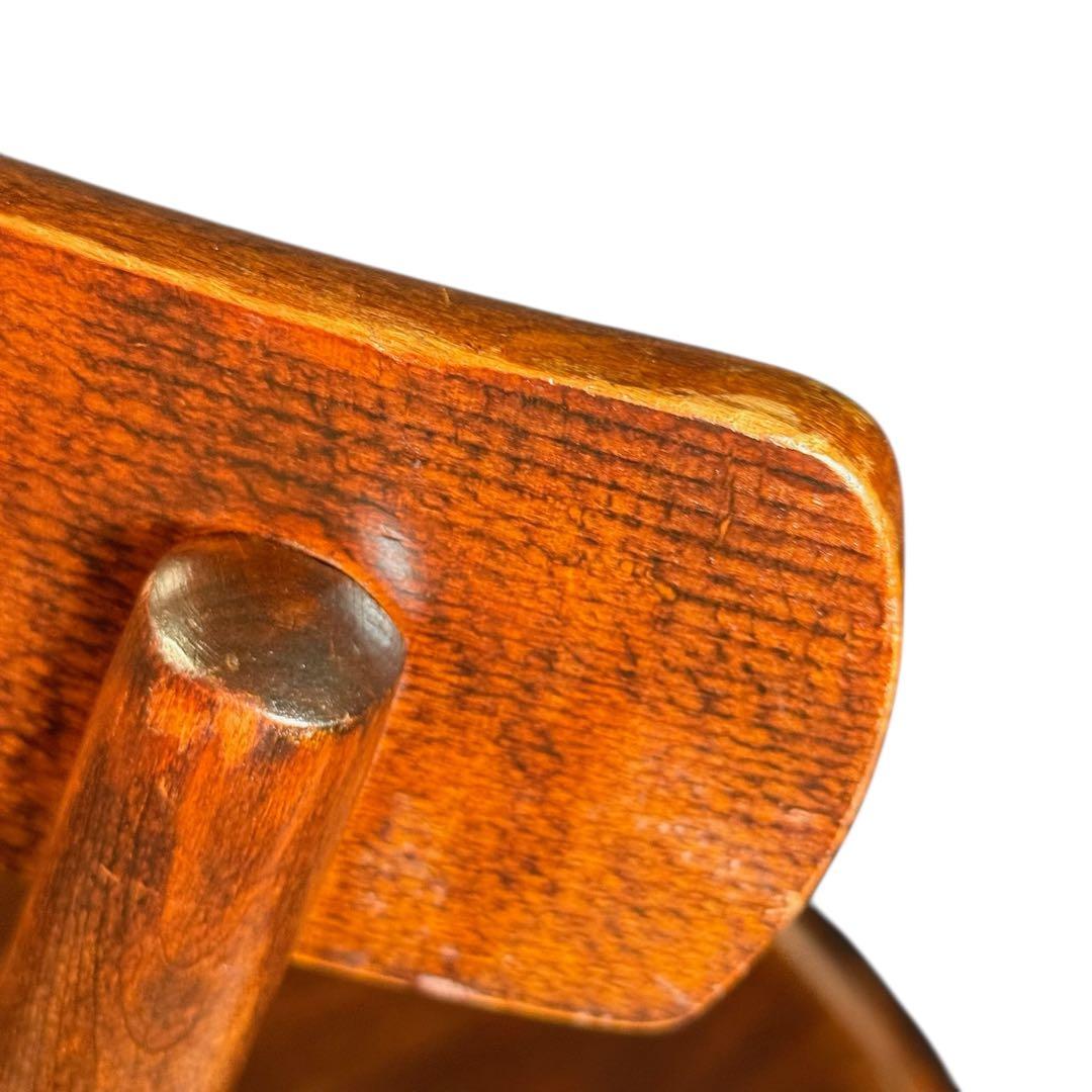 HR780 【マイナスネジ多用】　古いベントウッドチェア