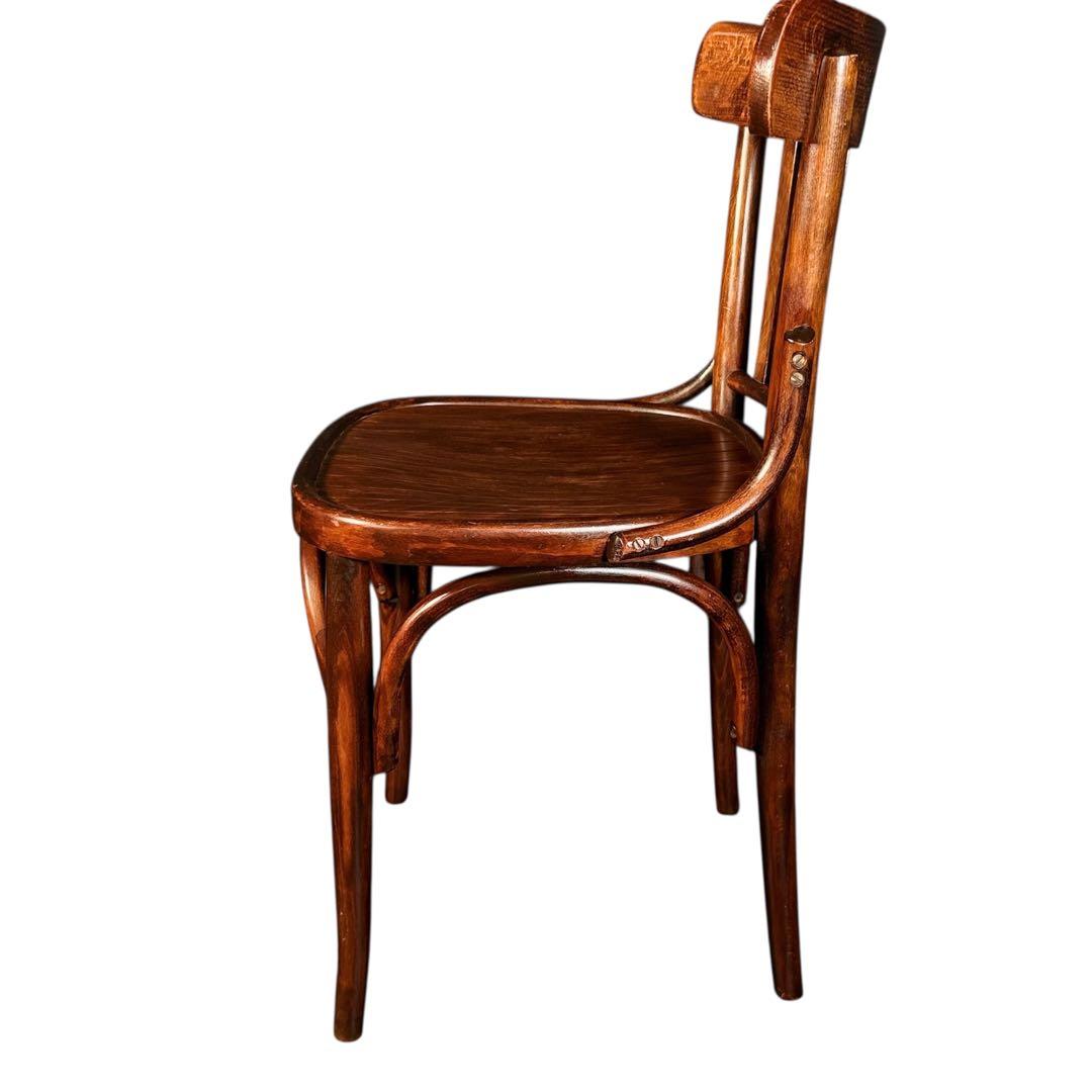 HR780 【マイナスネジ多用】　古いベントウッドチェア