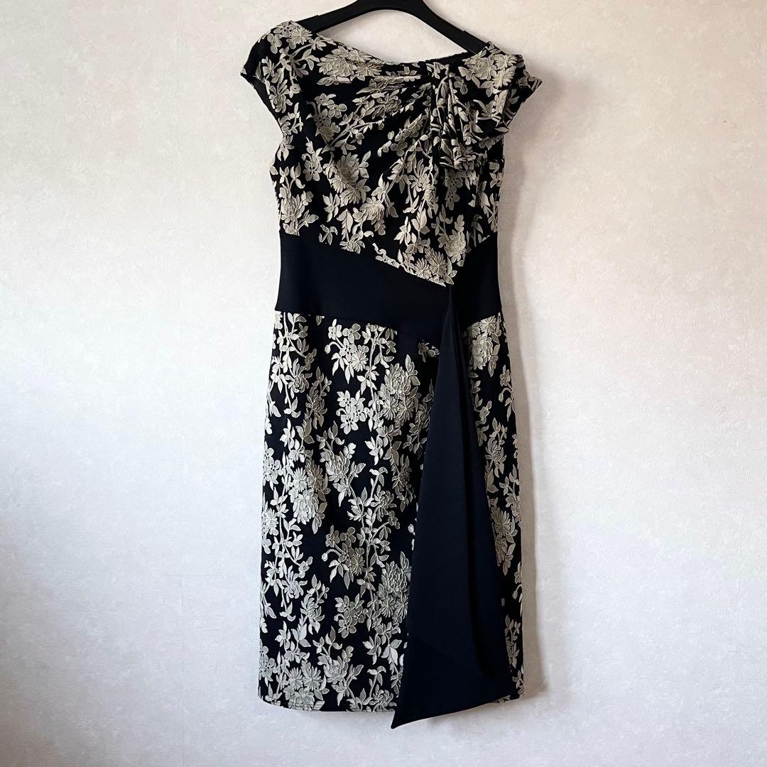 お呼ばれにも！TADASHI SHOJI ドレス