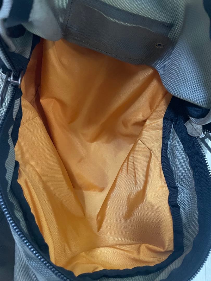 名作Patagonia キャリーケース Freight Liner 激レアカラー