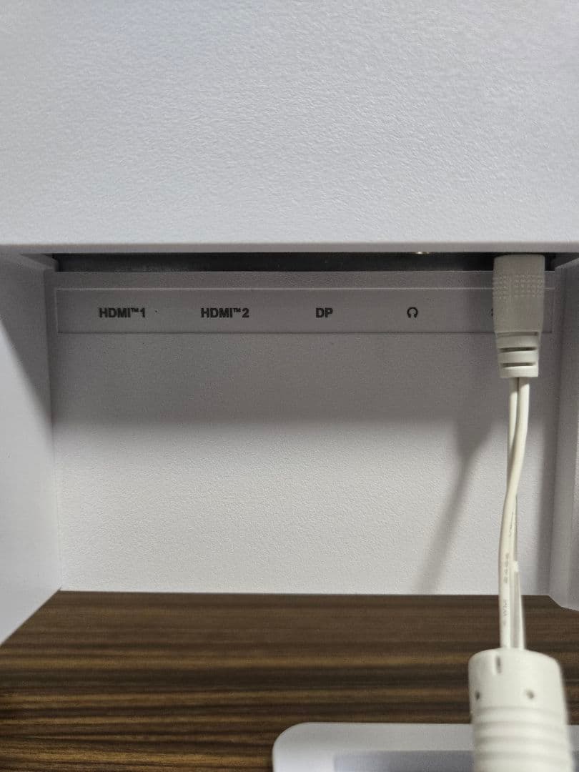 【美品】MSI ホワイト 27インチ WQHD