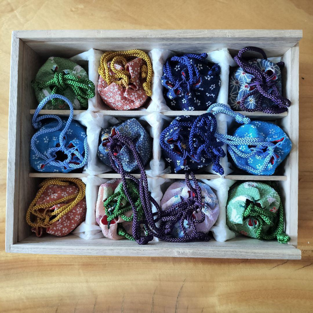 茶道具 四季の花蒔絵 香合 12個セット 田中修孝