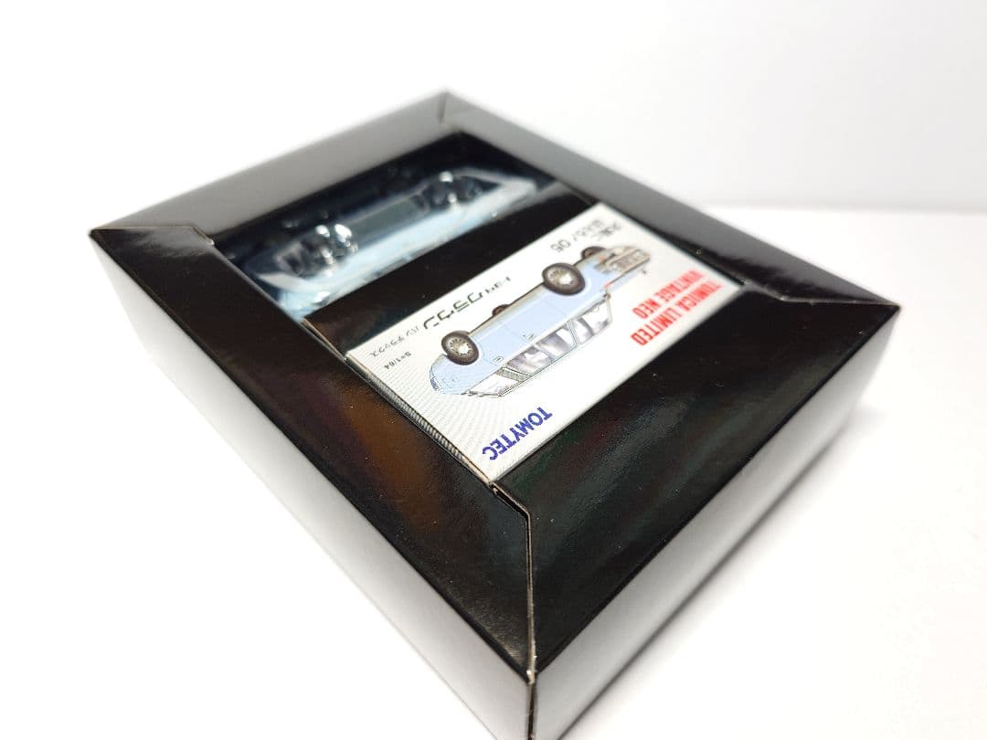 トミカリミテッドヴィンテージネオ 太陽にほえろ！ トヨタ クラウンバンデラックス