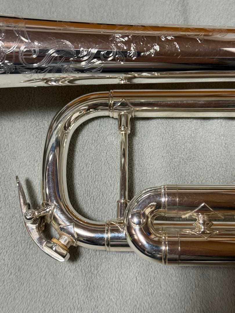 【極上品】V.Bach B♭トランペット LR190S 43B